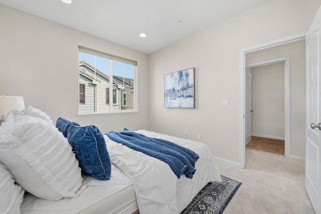 7026 N Mariposa Lane, Dublin, CA 94568