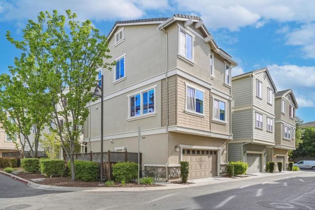 7026 N Mariposa Lane, Dublin, CA 94568