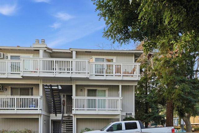 848 Apricot Avenue B, Campbell, CA 95008