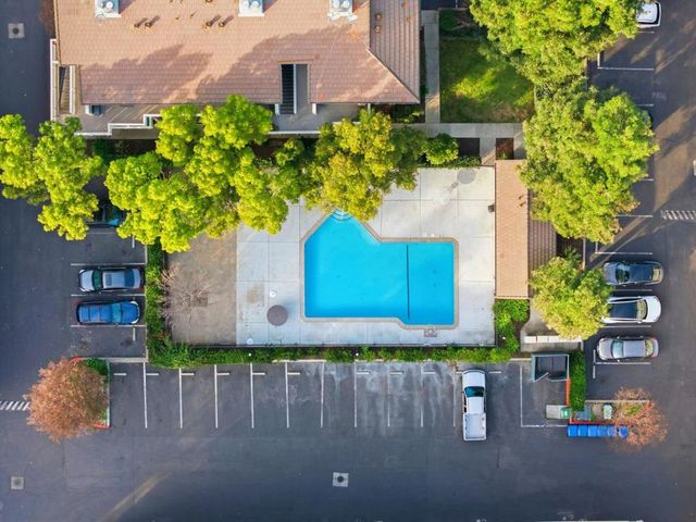 848 Apricot Avenue B, Campbell, CA 95008