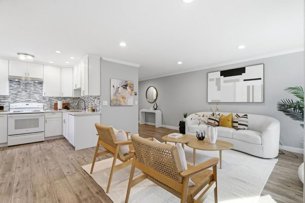 848 Apricot Avenue B, Campbell, CA 95008