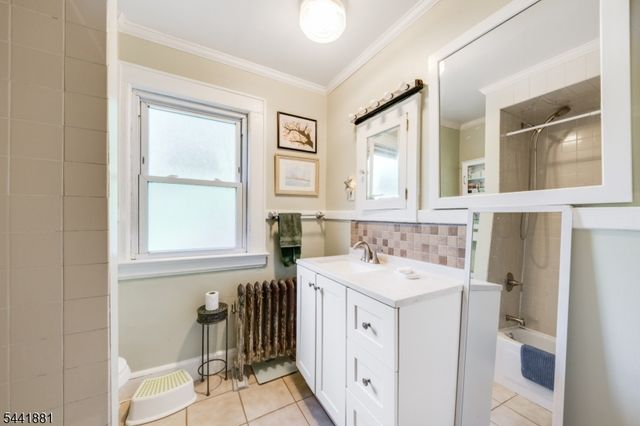 37 Fox Hill Rd, Denville Twp., NJ 07834