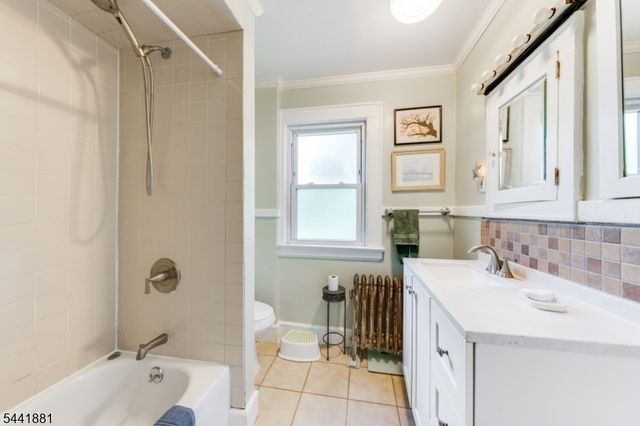 37 Fox Hill Rd, Denville Twp., NJ 07834