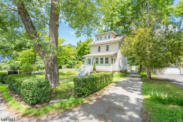 37 Fox Hill Rd, Denville Twp., NJ 07834