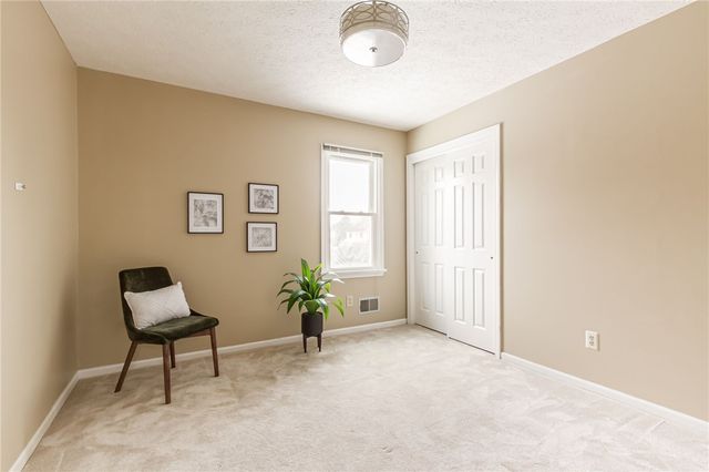 23 Hadley Court, Pittsford, NY 14534