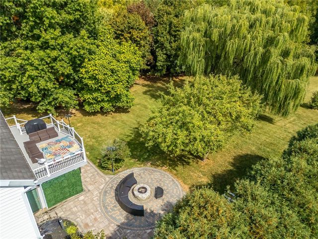 23 Hadley Court, Pittsford, NY 14534