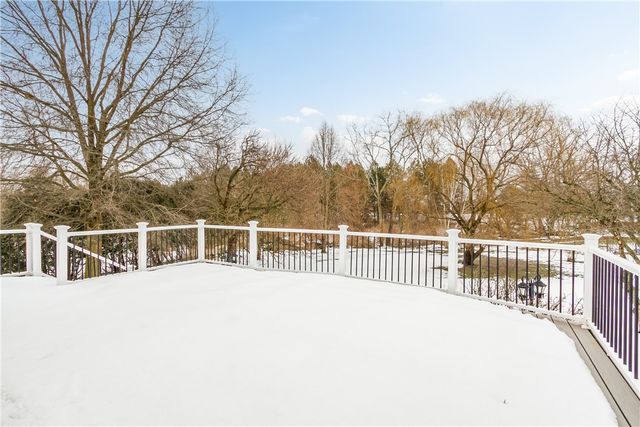 23 Hadley Court, Pittsford, NY 14534