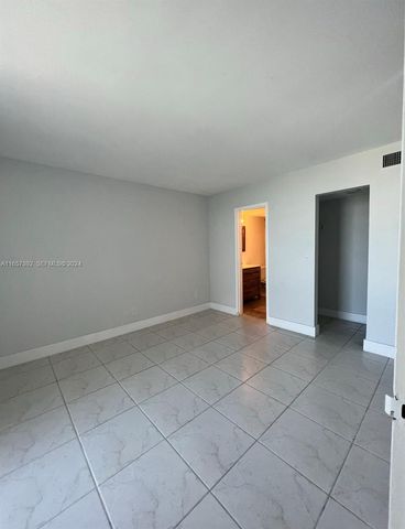 13499 Biscayne Boulevard 1405, North Miami, FL 33181