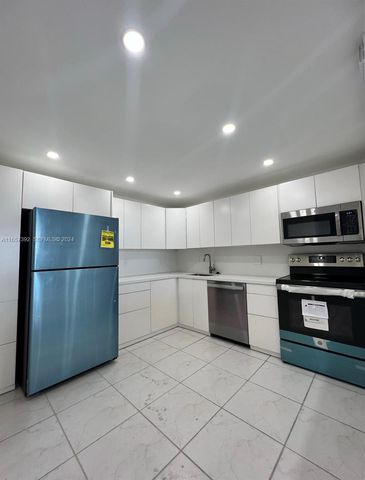 13499 Biscayne Boulevard 1405, North Miami, FL 33181