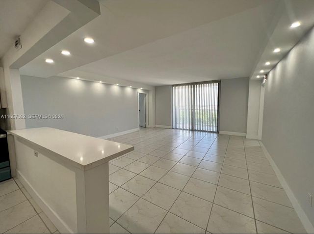 13499 Biscayne Boulevard 1405, North Miami, FL 33181