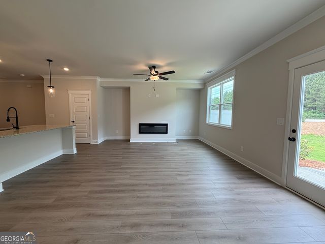 317 Brook Landing Circle, Auburn, GA 30011