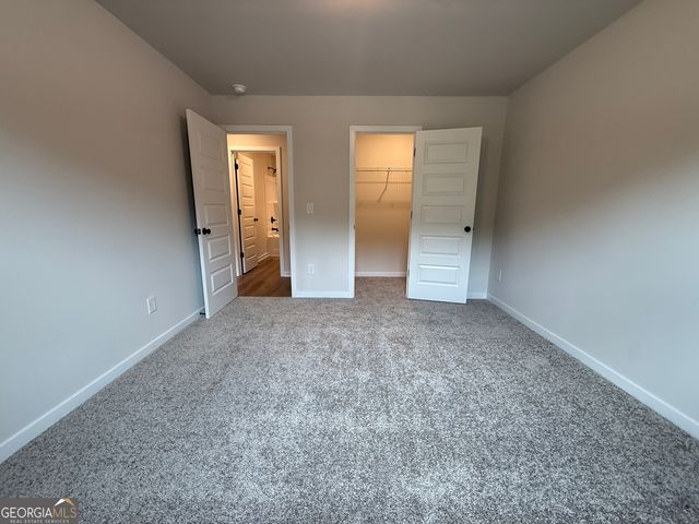 317 Brook Landing Circle, Auburn, GA 30011