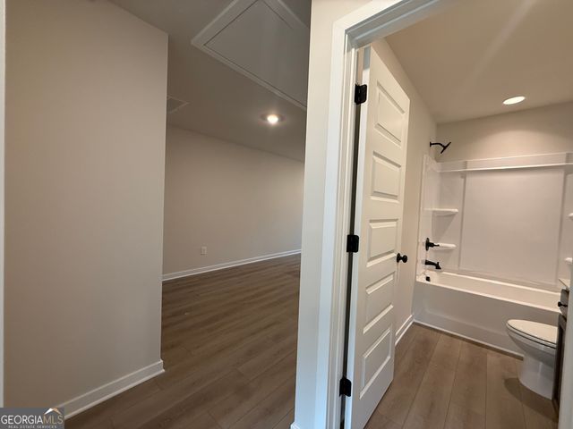 317 Brook Landing Circle, Auburn, GA 30011