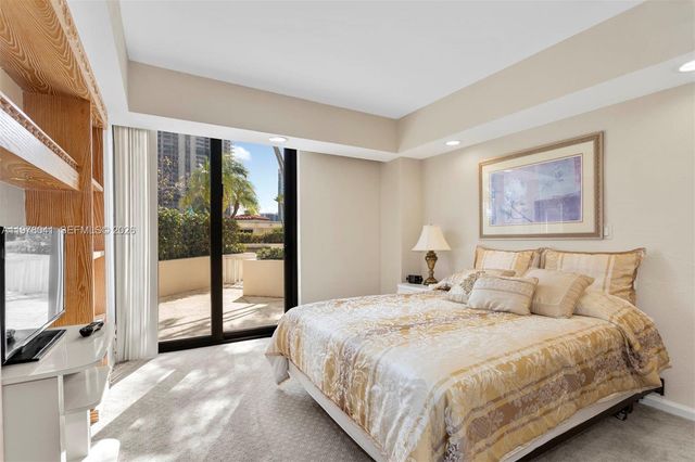 19667 Turnberry Way 3-AB, Aventura, FL 33180