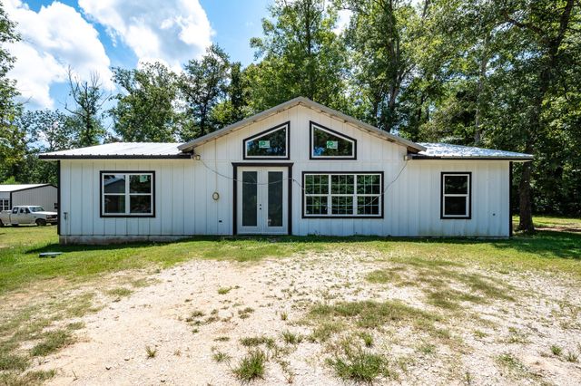 400 Coway Rd, Livingston, TX 77351