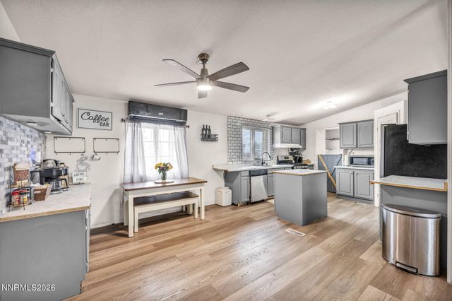 8860 Brush Garden Drive, Fallon, NV 89406