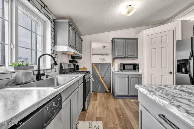 8860 Brush Garden Drive, Fallon, NV 89406