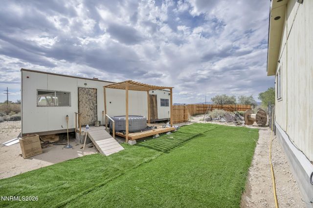 8860 Brush Garden Drive, Fallon, NV 89406
