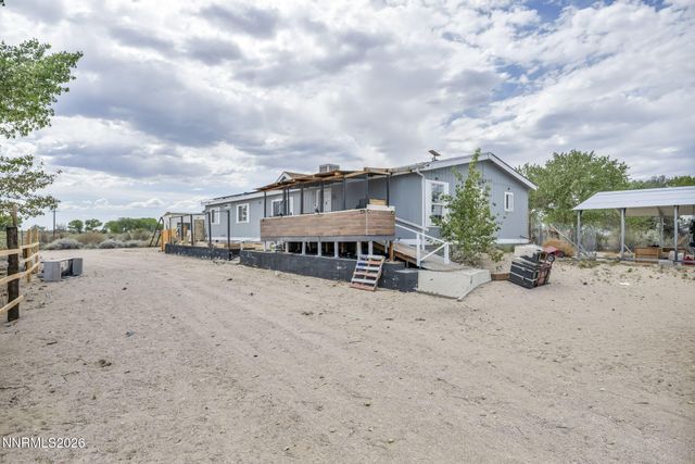 8860 Brush Garden Drive, Fallon, NV 89406