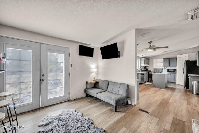 8860 Brush Garden Drive, Fallon, NV 89406