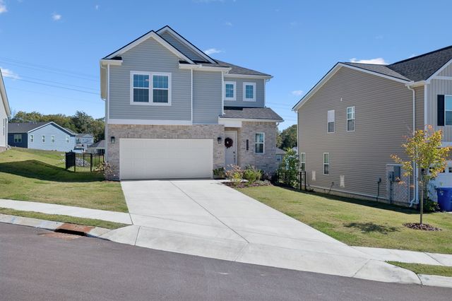 3314 Laurel Brook Ct, Columbia, TN 38401