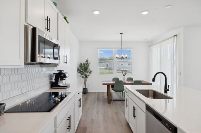 3314 Laurel Brook Ct, Columbia, TN 38401