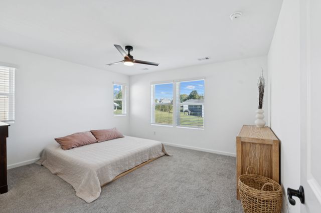 3314 Laurel Brook Ct, Columbia, TN 38401