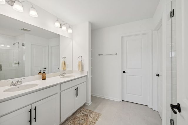 3314 Laurel Brook Ct, Columbia, TN 38401