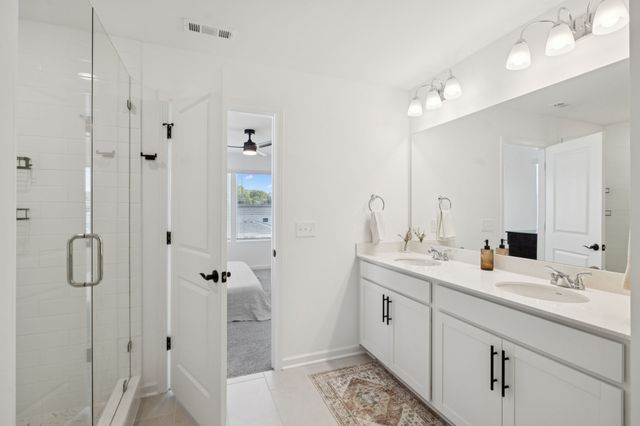 3314 Laurel Brook Ct, Columbia, TN 38401