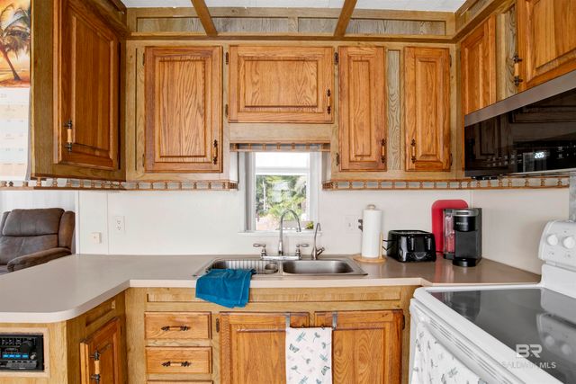 511+512 Elberta Loop, Lillian, AL 36549