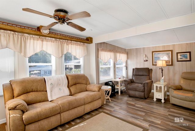 511+512 Elberta Loop, Lillian, AL 36549