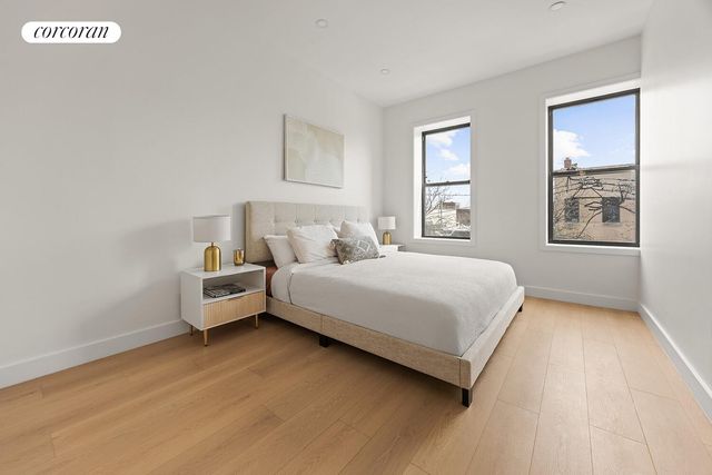 27 VANDAM Street, New York City, NY 11222