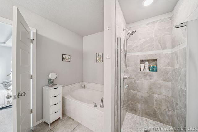 7408 E 87th Place N, Owasso, OK 74055