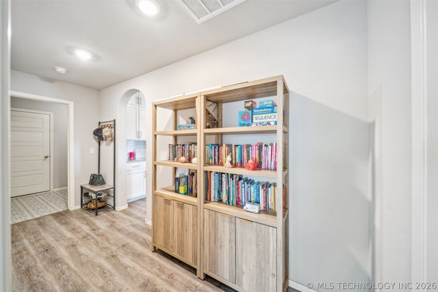 7408 E 87th Place N, Owasso, OK 74055