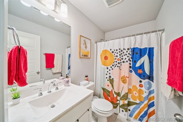 7408 E 87th Place N, Owasso, OK 74055