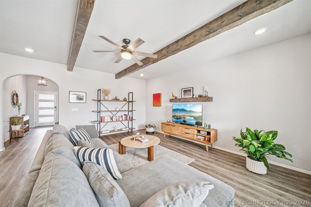 7408 E 87th Place N, Owasso, OK 74055