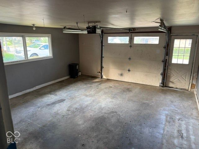 301 E 37th Street, Anderson, IN 46013