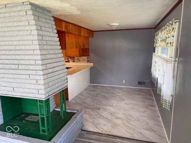 301 E 37th Street, Anderson, IN 46013