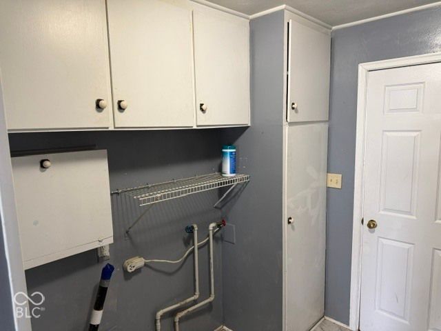301 E 37th Street, Anderson, IN 46013