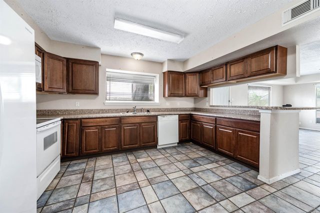 4734 Lost Lake Lane, Spring, TX 77388