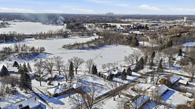 782 Randy Avenue, Shoreview, MN 55126