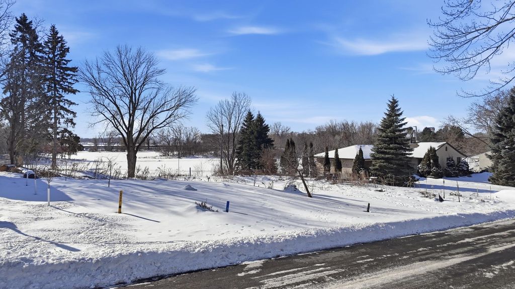 782 Randy Avenue, Shoreview, MN 55126 — photo 5
