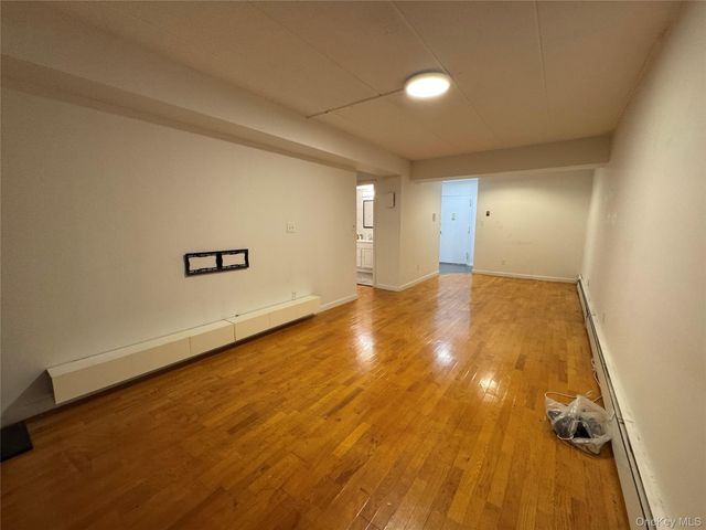 139-35 35 Avenue 6B, Flushing, NY 13354