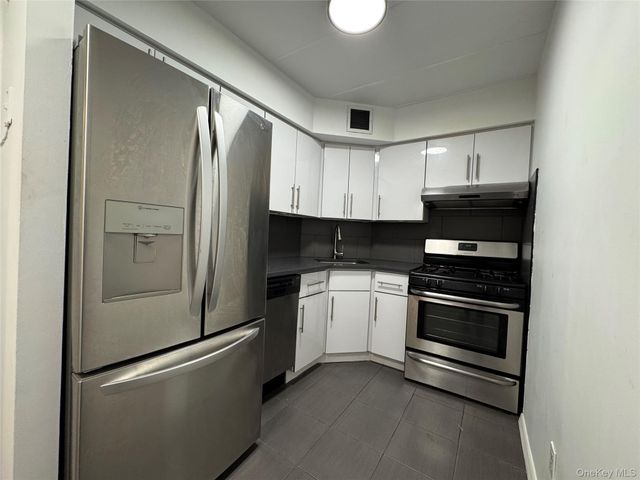 139-35 35 Avenue 6B, Flushing, NY 13354