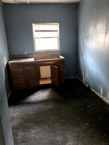 307 Orchard Street, Dowagiac, MI 49047