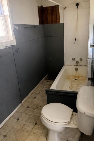 307 Orchard Street, Dowagiac, MI 49047
