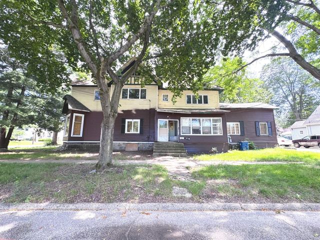 307 Orchard Street, Dowagiac, MI 49047