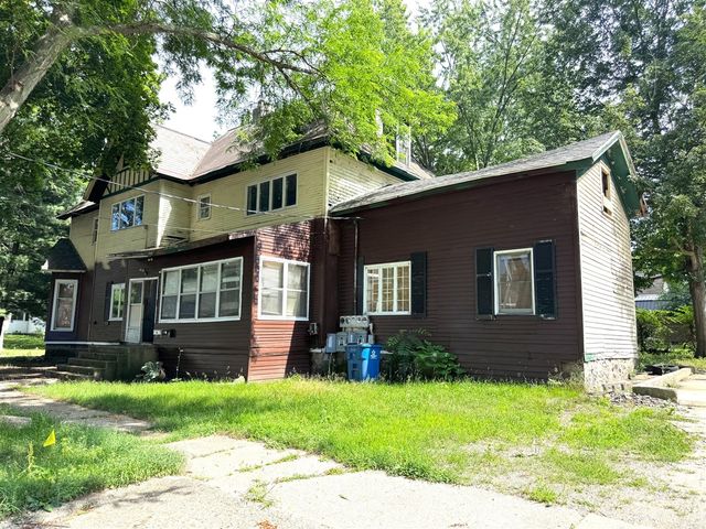 307 Orchard Street, Dowagiac, MI 49047