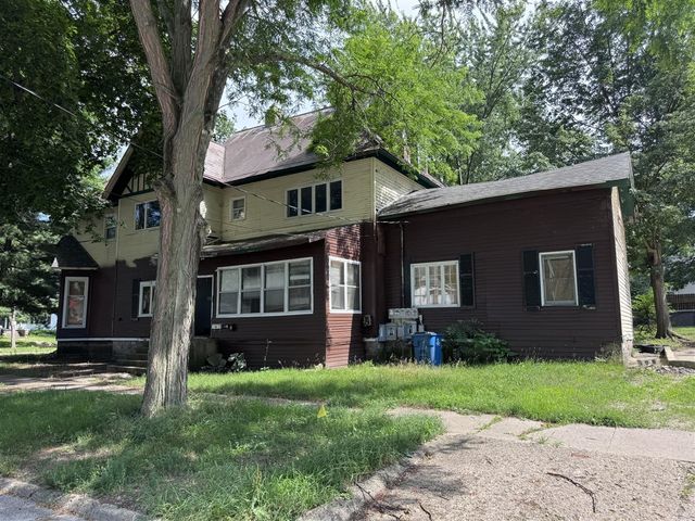 307 Orchard Street, Dowagiac, MI 49047