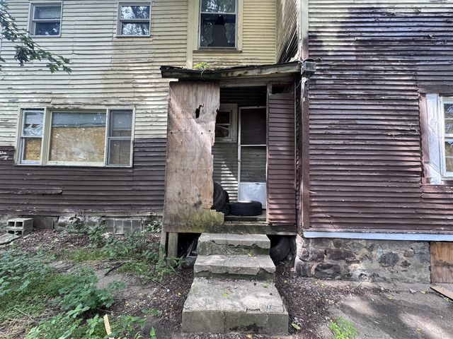 307 Orchard Street, Dowagiac, MI 49047